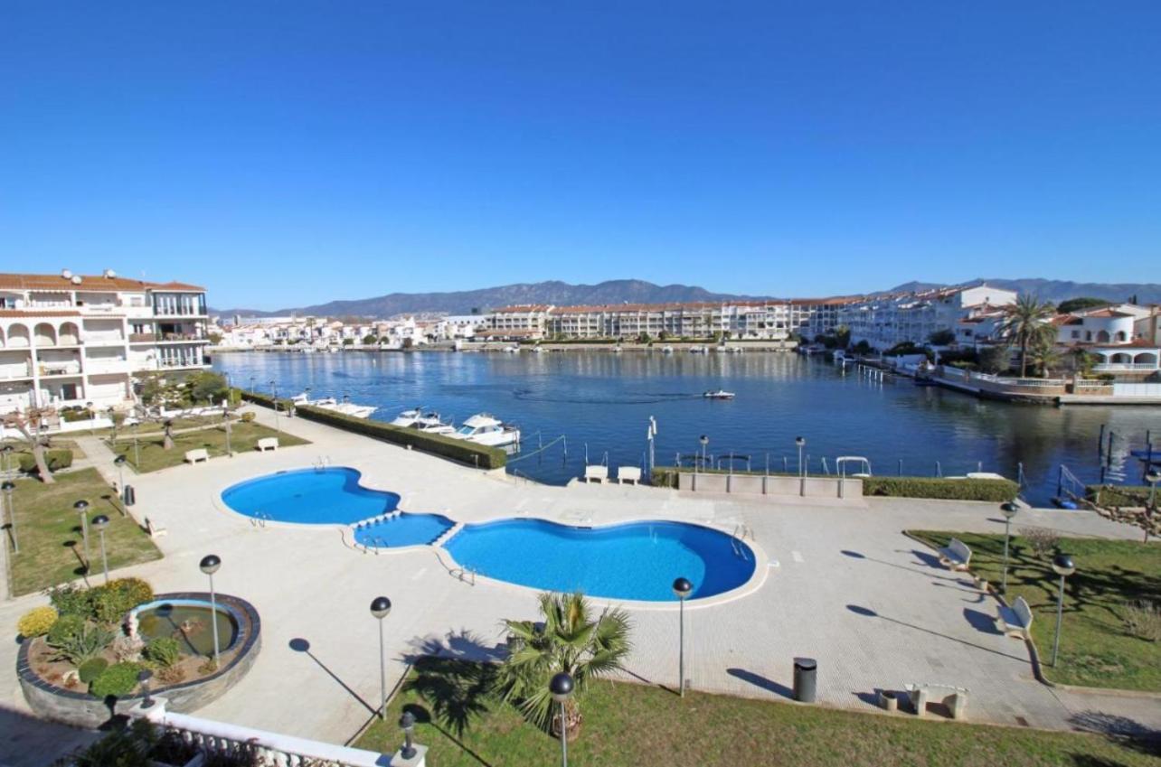 Apartamento Gran Lago Con Vistas Al Canal Empuriabrava Exteriör bild