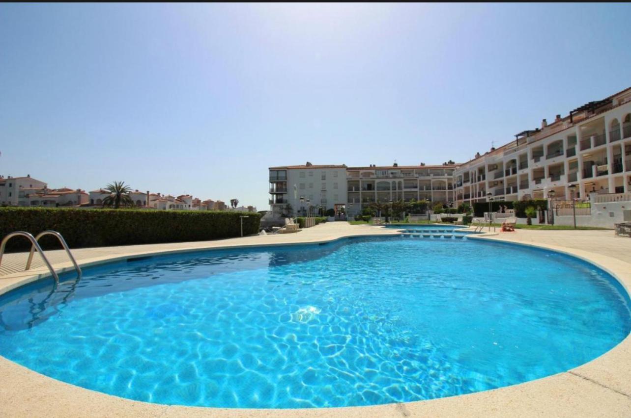 Apartamento Gran Lago Con Vistas Al Canal Empuriabrava Exteriör bild