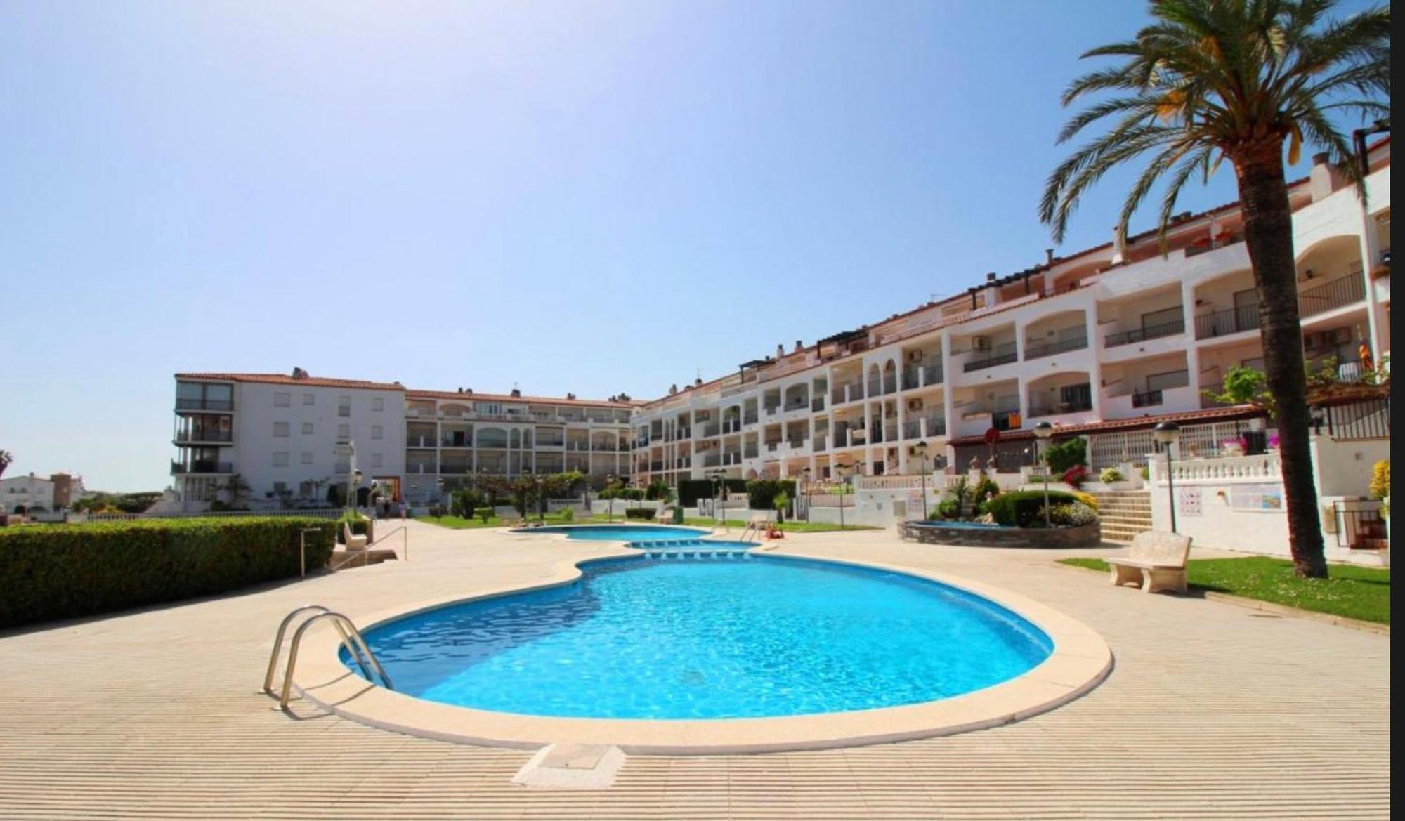 Apartamento Gran Lago Con Vistas Al Canal Empuriabrava Exteriör bild